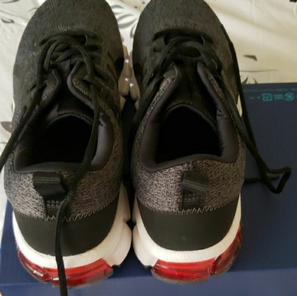 Shoes - Picture 2 of 3